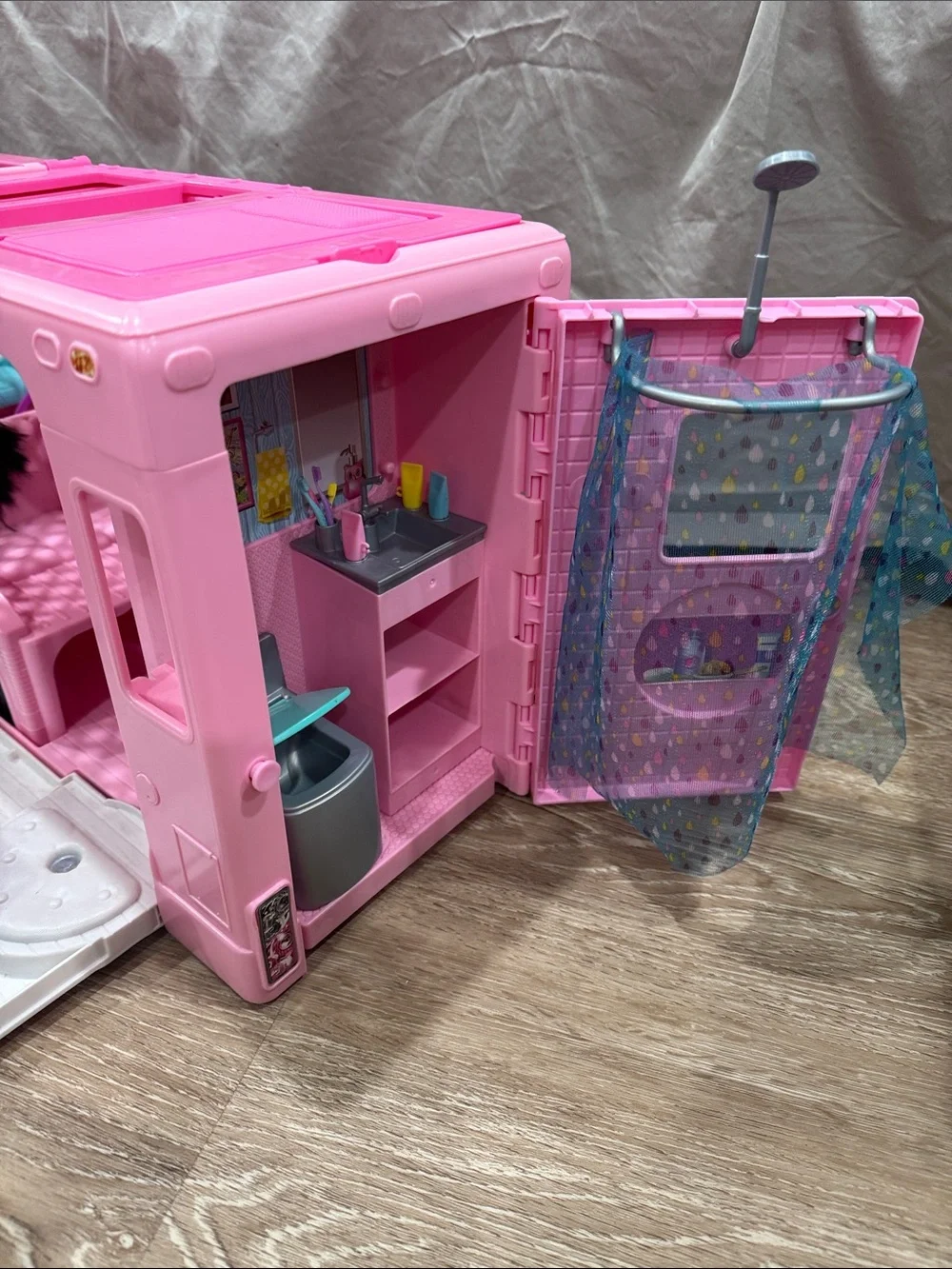 Barbie Pink Play Camper Van with Teal Tray and Plaid Mat